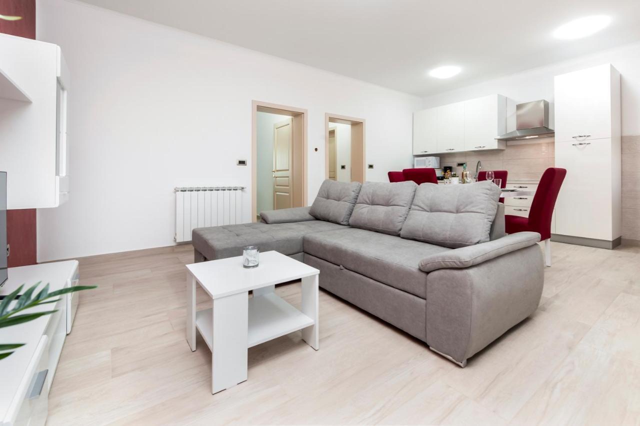 Comfort Apartments Karla Rovinj Exterior foto